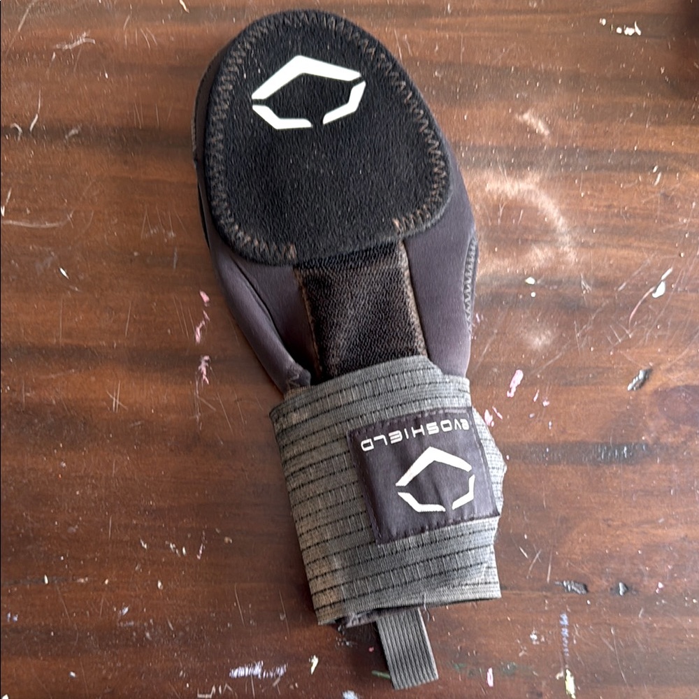 Evoshield Left hand sliding mitt